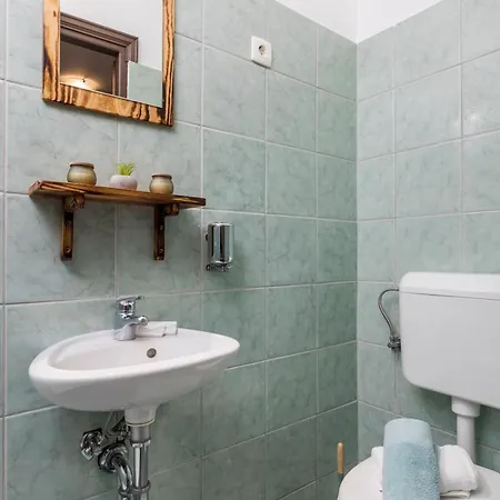 Anamaria Rustic Homestay szállás *