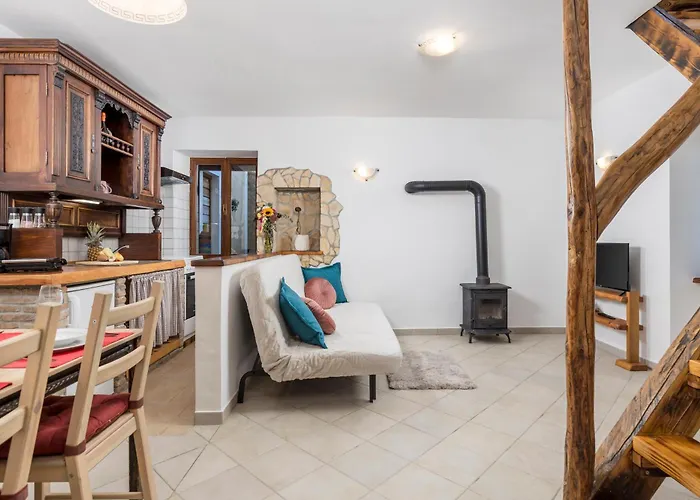 Anamaria Rustic * Moscenicka Draga